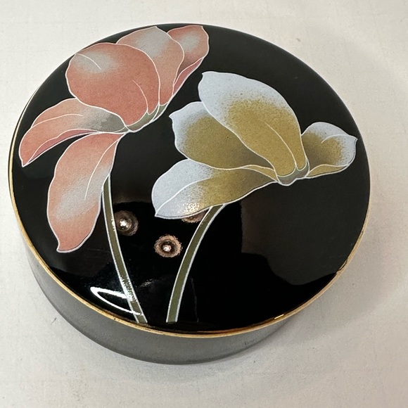 Vintage Black Round Trinket Dish with Floral Lid Gold Trim Japan - Picture 2 of 4